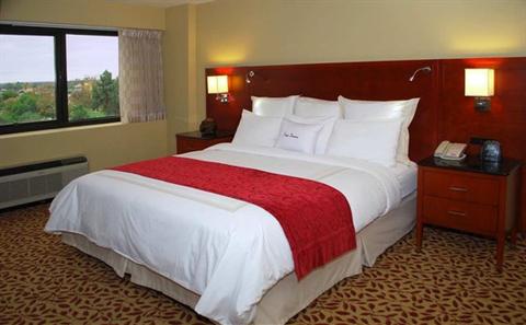 фото отеля Doubletree Norwalk Hotel