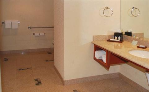 фото отеля Doubletree Norwalk Hotel