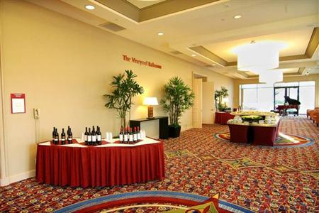 фото отеля Doubletree Norwalk Hotel