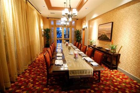 фото отеля Doubletree Norwalk Hotel
