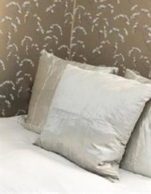фото отеля Livingstone Place Apartment