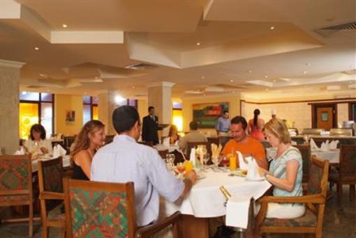фото отеля Mediterranean Azur Hotel