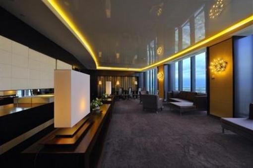 фото отеля Eurostars Madrid Tower