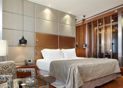 фото отеля Eurostars Madrid Tower