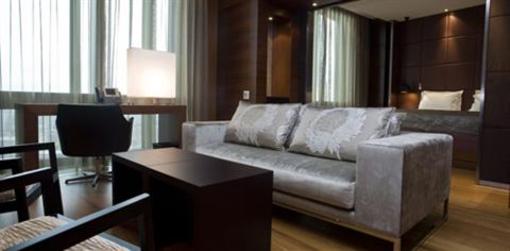 фото отеля Eurostars Madrid Tower