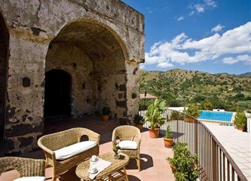 фото отеля Il borgo Terralcantara