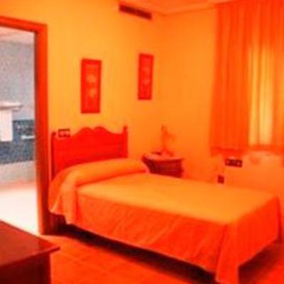 фото отеля Hostal Posada Entrevinas