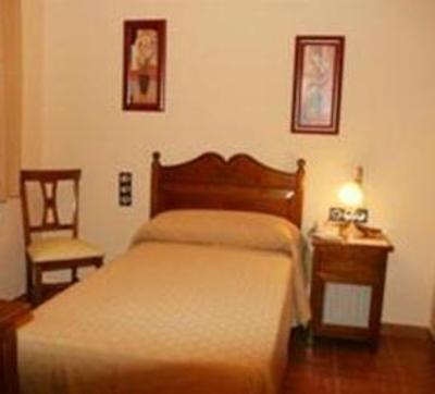 фото отеля Hostal Posada Entrevinas
