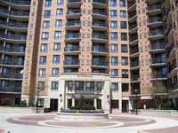 Oakwood Metropolitan Pentagon City