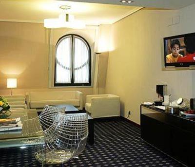 фото отеля Silken Hotel Ciudad de Vitoria
