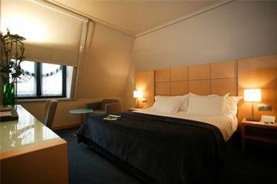фото отеля Silken Hotel Ciudad de Vitoria