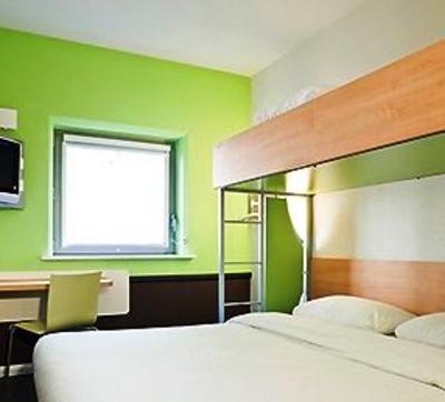 фото отеля Ibis Budget Brest sud Plougastel