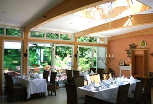 фото отеля Landhotel & Gasthof Forsthaus