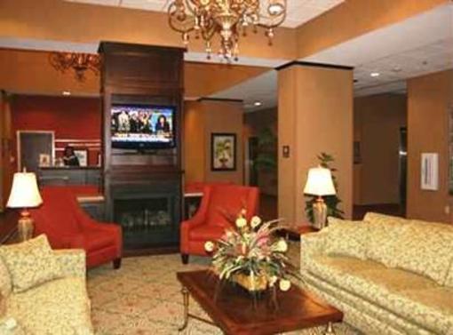 фото отеля Hampton Inn & Suites Huntsville Hampton Cove