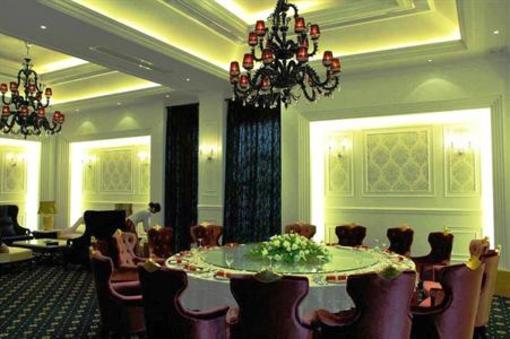 фото отеля Lake View Garden Hotel