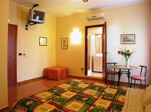фото отеля Aurora B&B