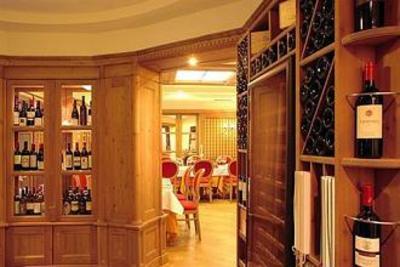 фото отеля Alpen Suite Hotel