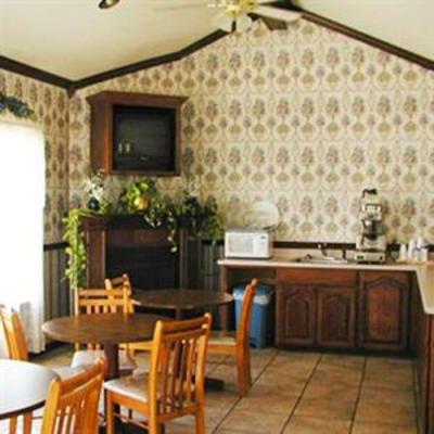 фото отеля Victorian Inns Waco
