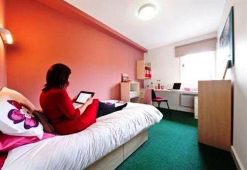 фото отеля Wilmslow Park Student Accommodation Manchester