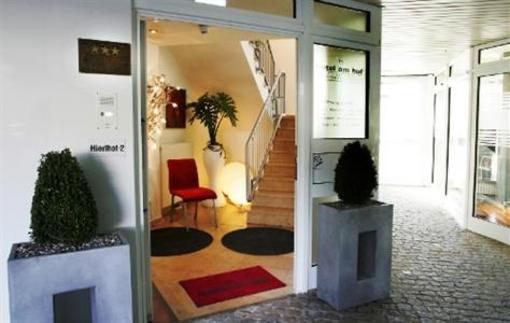 фото отеля Hotel am Hof Taufkirchen
