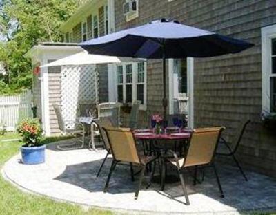 фото отеля The Blushing Oyster Bed & Breakfast