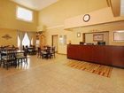 фото отеля Comfort Suites Delavan