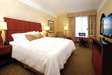 фото отеля Hilton Garden Inn Cleveland Downtown
