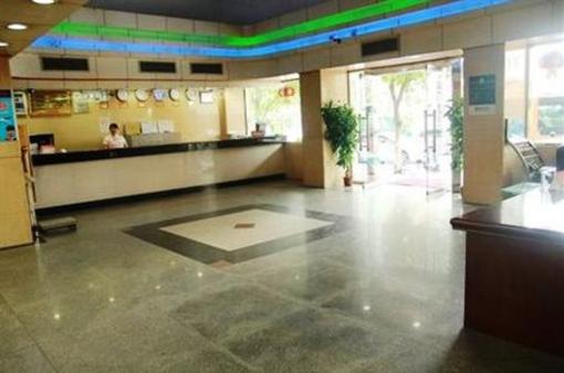 фото отеля Yile Business Hotel