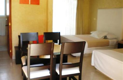 фото отеля Hotel Canarios
