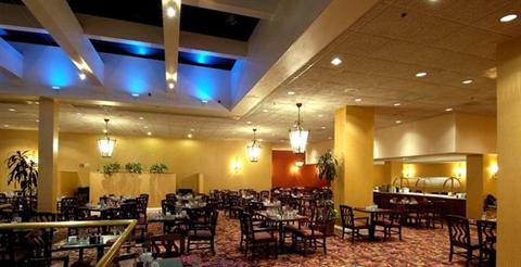 фото отеля Doubletree Hotel Chicago Oak Brook