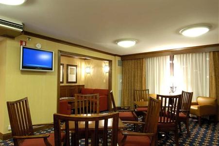 фото отеля Doubletree Hotel Chicago Oak Brook