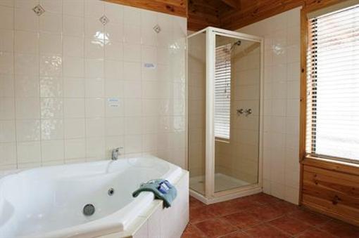 фото отеля Anglesea Beachfront Family Caravan Park