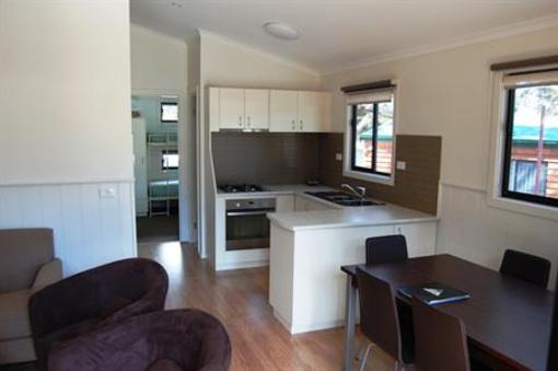 фото отеля Anglesea Beachfront Family Caravan Park