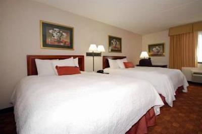 фото отеля Hampton Inn Frederick