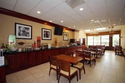 фото отеля Hampton Inn Frederick