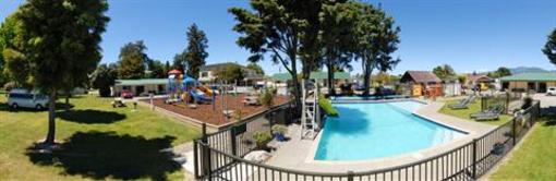фото отеля Motueka Top 10 Holiday Park