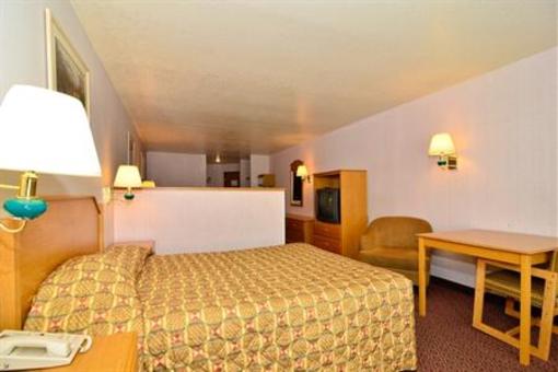 фото отеля Americas Best Value Inn & Suites McCall