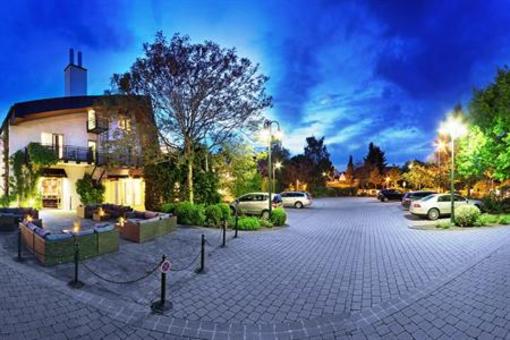 фото отеля Akazienhaus Am HerzogsPark