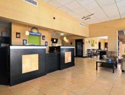 фото отеля Days Inn Hinesville