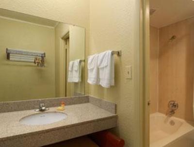 фото отеля Days Inn Hinesville