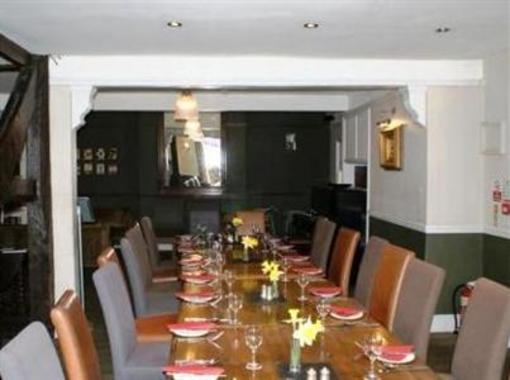 фото отеля The Royal Oak Hotel Telford
