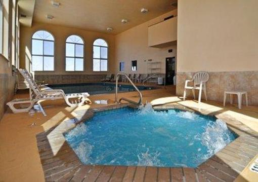 фото отеля Quality Inn & Suites Pueblo