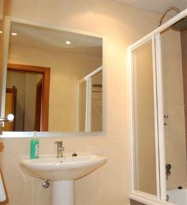 фото отеля Hostal Aeropuerto