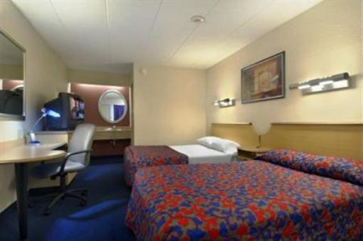 фото отеля Red Roof Inn Dayton South - I-75 Miamisburg