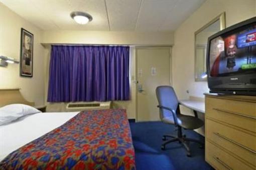 фото отеля Red Roof Inn Dayton South - I-75 Miamisburg