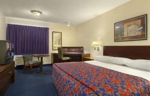 фото отеля Red Roof Inn Raleigh