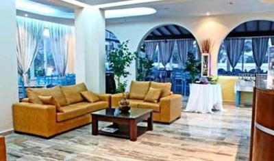 фото отеля Sacallis Inn Beach Hotel