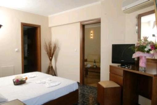 фото отеля Sacallis Inn Beach Hotel