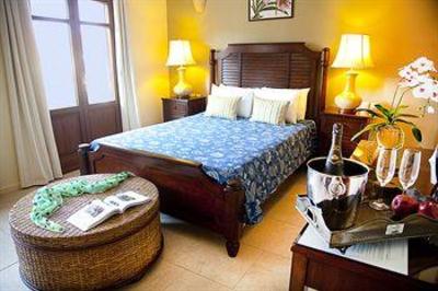 фото отеля Balhambra Suites