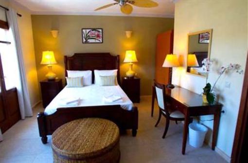фото отеля Balhambra Suites